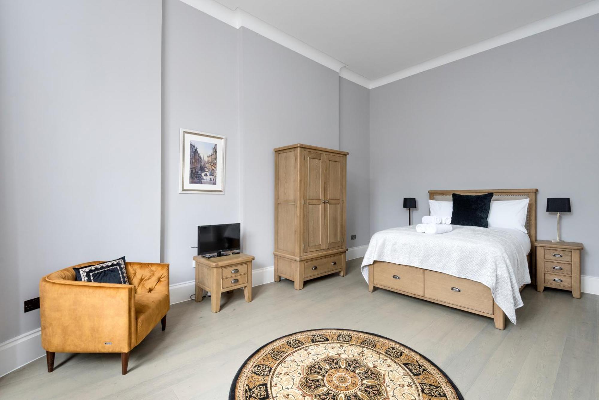 Modern George Street Sleeping 2 Appartement *